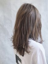 ムウ 難波(MOU)&nbsp;ハッシュカットフルバング似合わせカットレッドブラウン20代30代