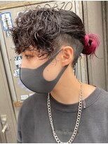 ビンゴ(BINGO)&nbsp;ba823マンバンツーブロックパーマバリカンアートツイストパーマ