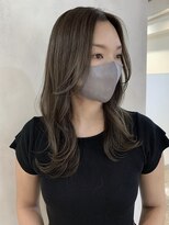 オリンテ バイ レシッド 表参道(orente by rcid)&nbsp;【orente 表参道/青山】顔まわりレイヤー×透明感イルミナカラー