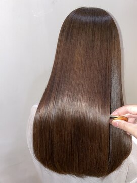 ロレ バトヘアー 下北沢(lore bat.hair) 美髪矯正してからトリートメント