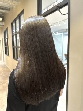 ネウィ 八王子(newi) うる艶髪ストレート