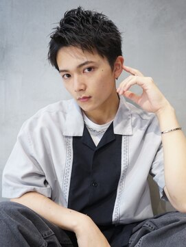 テトラ バイ ネオリーブ 横浜西口店(tetra by neolive) メンズショート　刈り上げアップバング