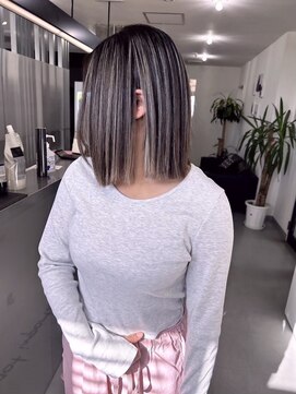 キング 梅田(K!ng) ハイライトカラーミルクティーベージュケアブリーチダブルカラー