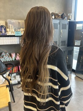 アチーブリス(achieve Liss) 30代40代インナーカラー透明感艶カラースーパーロングスタイル