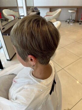 アース 名駅サンクチュアリ(HAIR&MAKE EARTH) 短くスッキリ　ショートヘア