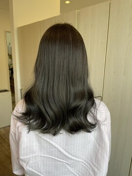 ラテ アトリエ(latte atelier) ハイライト/透明感/巻き髪