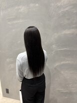 ナンバー 大分中央町店(N°)&nbsp;黒染めせず叶える！透明感ダークロングストレート【MAYA】