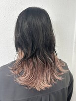 ジェナ(Jena)&nbsp;ナチュラルブラック×ピンクベージュインナーカラー