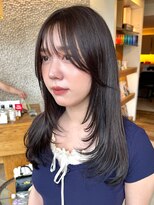 ビーチ(BEACH)&nbsp;暗くても透けるグレージュカラーロングレイヤーツーウェイバング