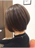 大人可愛い20代30代40代前下がりショートボブ丸みショート◎
