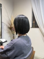 ワ ヘアー(wa-hair)&nbsp;大人ボブ ショートボブ ダークグレー 髪質改善 きりぱなし