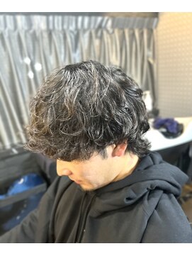 カスミ 霞(KASUMI) くるくる色気ウルフ。　20代/30代/ストリート