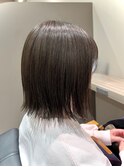 ナチュラル外はねボブ