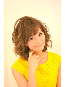 オールド(old) 前上がりショートボブ【old/立川】