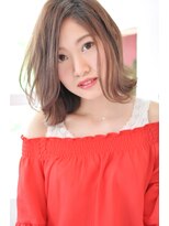 クロレ(CLORE) センターパート ナチュラル外ハネボブスタイル