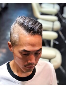 オムヘアーツー (HOMME HAIR 2) barber.oldstyle.men's pompadour.hommehair2nd櫻井
