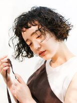 テトヘアー(teto hair)&nbsp;ミニボブ  パーマ　ショート　くるくる　デザインカラー