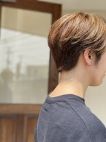 フランジェッタヘアー(Frangetta hair) カット職人ショート