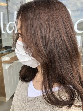 リタ(rita) キャラメルカラー×韓国バング