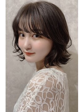 トリコ ショップアンドヘアサロン(tricot shop hair salon) 外ハネミディ