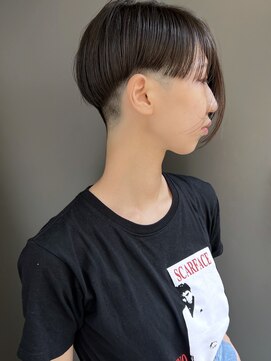 ラウンジ モリオ イケブクロ(Lounge MORIO Ikebukuro) 【morio池袋】アシンメトリーツーブロック黒髪ショート♪