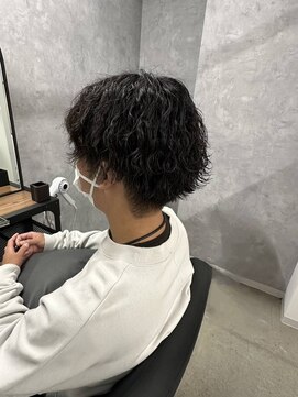 シエルリンクス(Ciel links) センターパート波巻パーマ♪♪♪