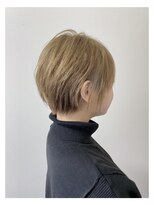 シロ(SHIRO)&nbsp;【SHIRO】ショートスタイル☆