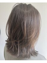 エクリュ(ecru)&nbsp;ミディアムレイヤーボブ