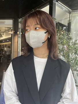 ヘアーアンドメイク ビス(HAIR&MAKE bis) 柔らかカシスベージュカラー♪【多田 華歌】