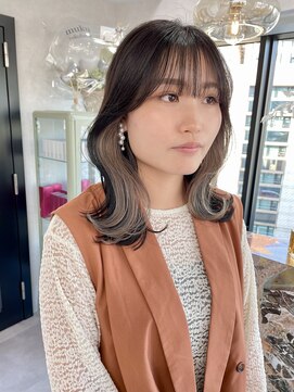 ムク 横浜店(muku) ホワイトグレージュイヤリングカラーインナーカラー