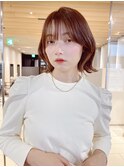大人可愛いを作るくびれミディアムレイヤー