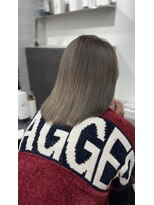 ラヴェ(LAWE.)&nbsp;グレージュ