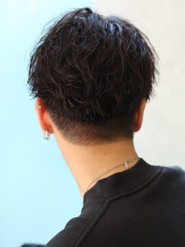 リップス 吉祥寺店 (LIPPS) ツイスパヘア!カルマセンターパート