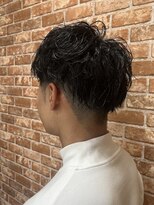 カットスタジオ てるてるぼーず 【初めてのパーマに！極ゆるツイストスパイラル】