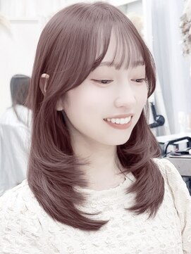 ジィルム(XELM) ハイライトカラーミルクティーベージュレイヤーカット