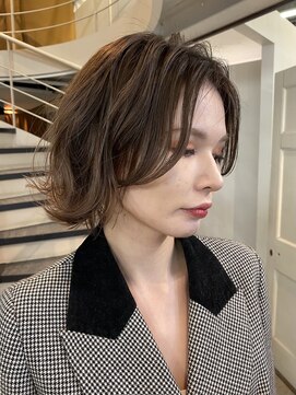 ロライマ 中目黒(roraima) 大人のこなれ感ショートボブ/アッシュブラウン