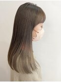 透け感グレージュストレートロング