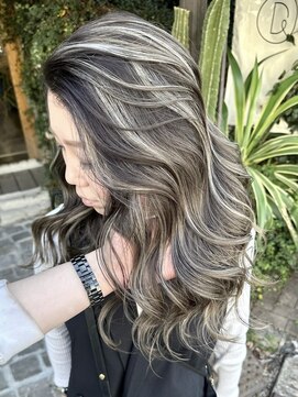 ディモアンド 表参道(Dimo&) xハイライト/イメチェン/ホワイトブロンド/外ハネボブ/美髪/