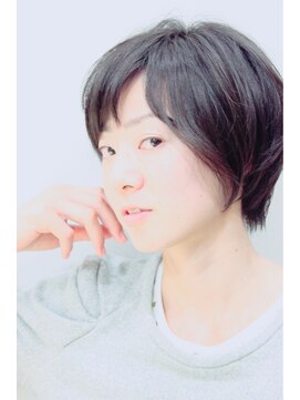 ハブ ヘアー(HUB hair) 大人女子のふんわり小顔ショート