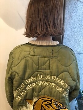 ルーム(Loom.) 顎ラインミニボブ【Loom./明治神宮前/原宿/表参道】