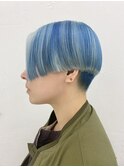 ハイトーンデザインでもモード感を