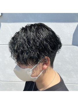 ヘアステージアミカル 波巻きスパイラルパーマ