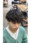 ツイストスパイラルパーマ×刈り上げマッシュ