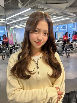 ユーフォリア 渋谷グランデ(Euphoria SHIBUYA GRANDE) ハニーベージュ ブラウンベージュ ブリーチなしカラー YUKI