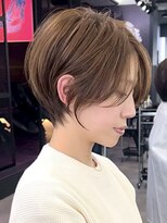 ブレス ヘアデザイン(BLESS hair design)&nbsp;静岡ショートカット切りっぱなしボブくびれショートグレイカラー