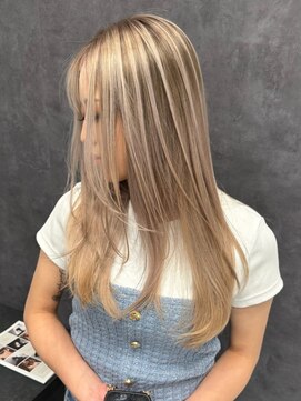 ヘアビューティースタジオ ラルガ(Hair beauty studio Raruga) バレイヤージュ