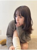 透明感ミディアム 大人女子 抜け感カラー 小顔効果