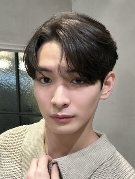 ロンドオム 池袋(Lond Homme) men's/メンズ/髪質改善/縮毛矯正/リバースセンターパート/池袋