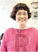 小顔に見えるレイヤーバランス×抜け感ウェーブ