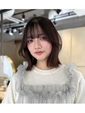 ティア(Tia.) 縮毛矯正/巻ける縮毛矯正/髪質改善トリートメント/ロングヘア